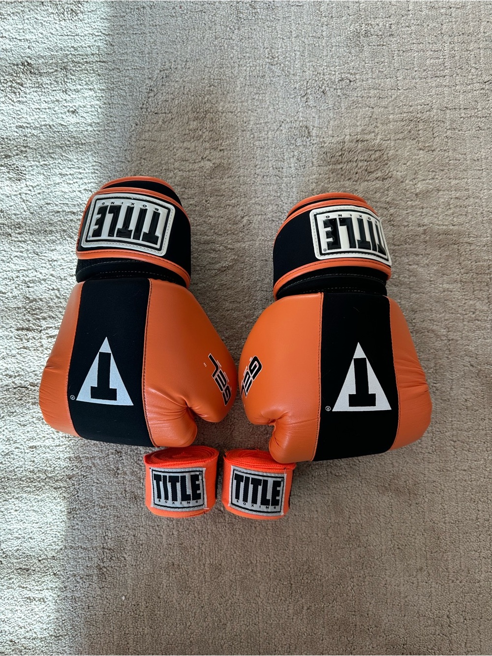 TITLE Boxing Gloves Gel Enforced Lining and Wraps - Orange & Black - Size XL